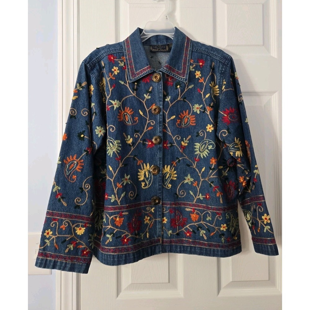 Life Style Womans Petite Denim Blazer With Embroidery Size Small